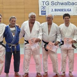 Ehrung erfolgreicher Athleten und verdienter Trainer in Schwalbach Ehrung erfolgreicher Athleten und verdienter Trainer in Schwalbach