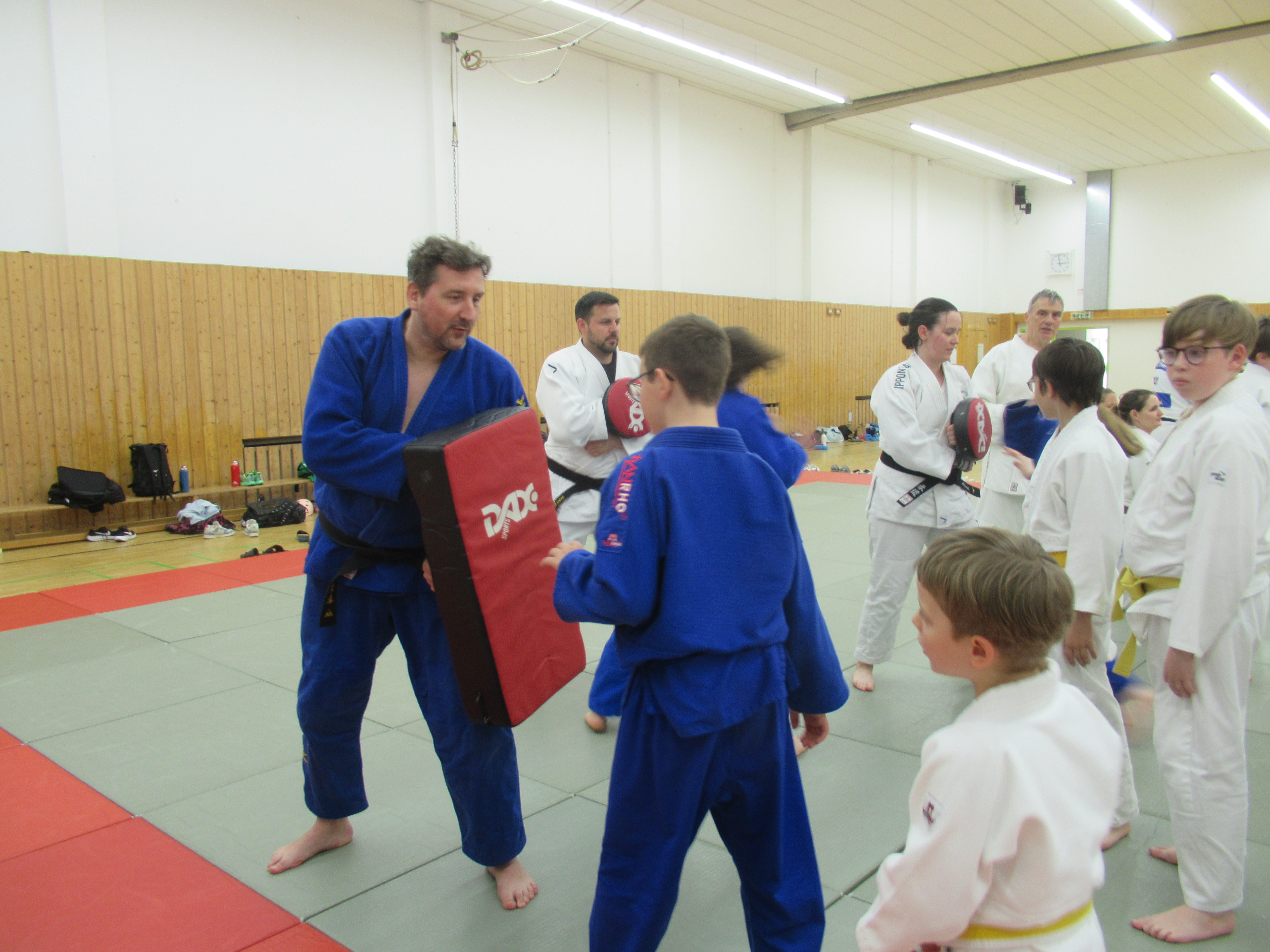 SV Kinder 2305 2