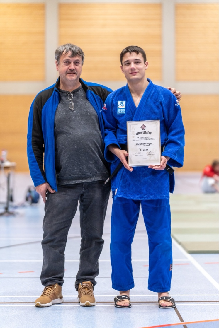 Ehrung SportnadelBronze Krüger Vater